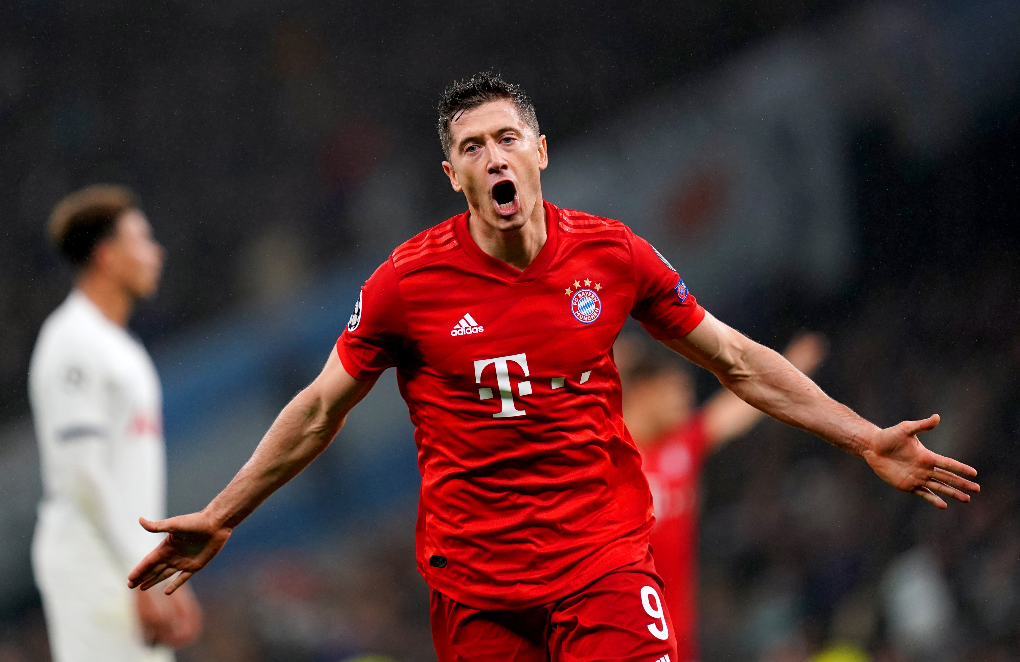 I hope Robert Lewandowski moves to Barcelona and have a nice campaign, proclaims Javier Tebas