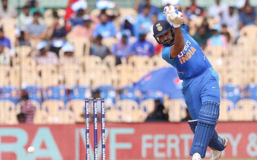 Twitter reacts to Rohit Sharma shrugging off Kieron Pollard's distraction with funny quip