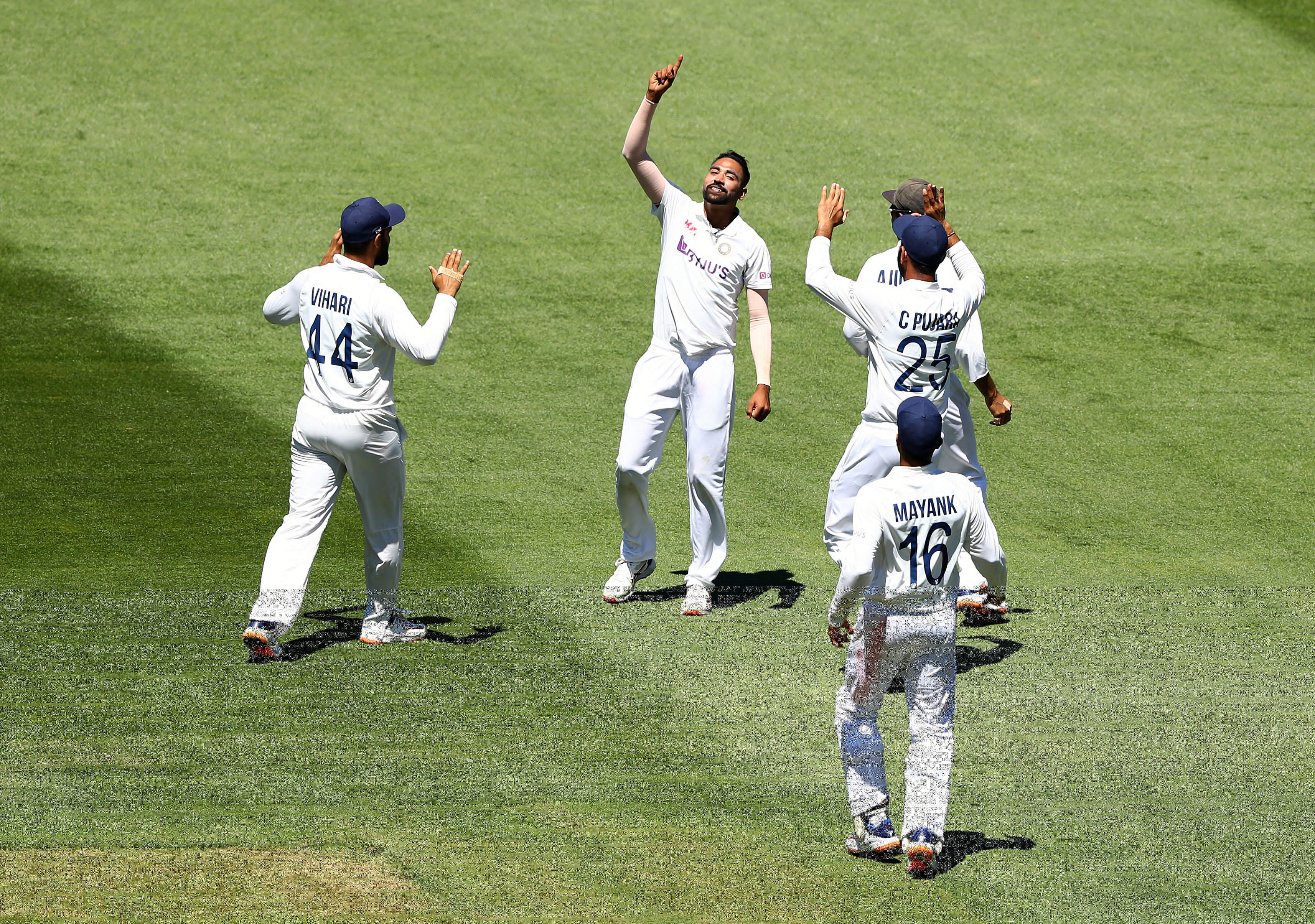 IND vs AUS | Dale Steyn helped me a lot in acing outswingers during IPL, reveals Mohammed Siraj 