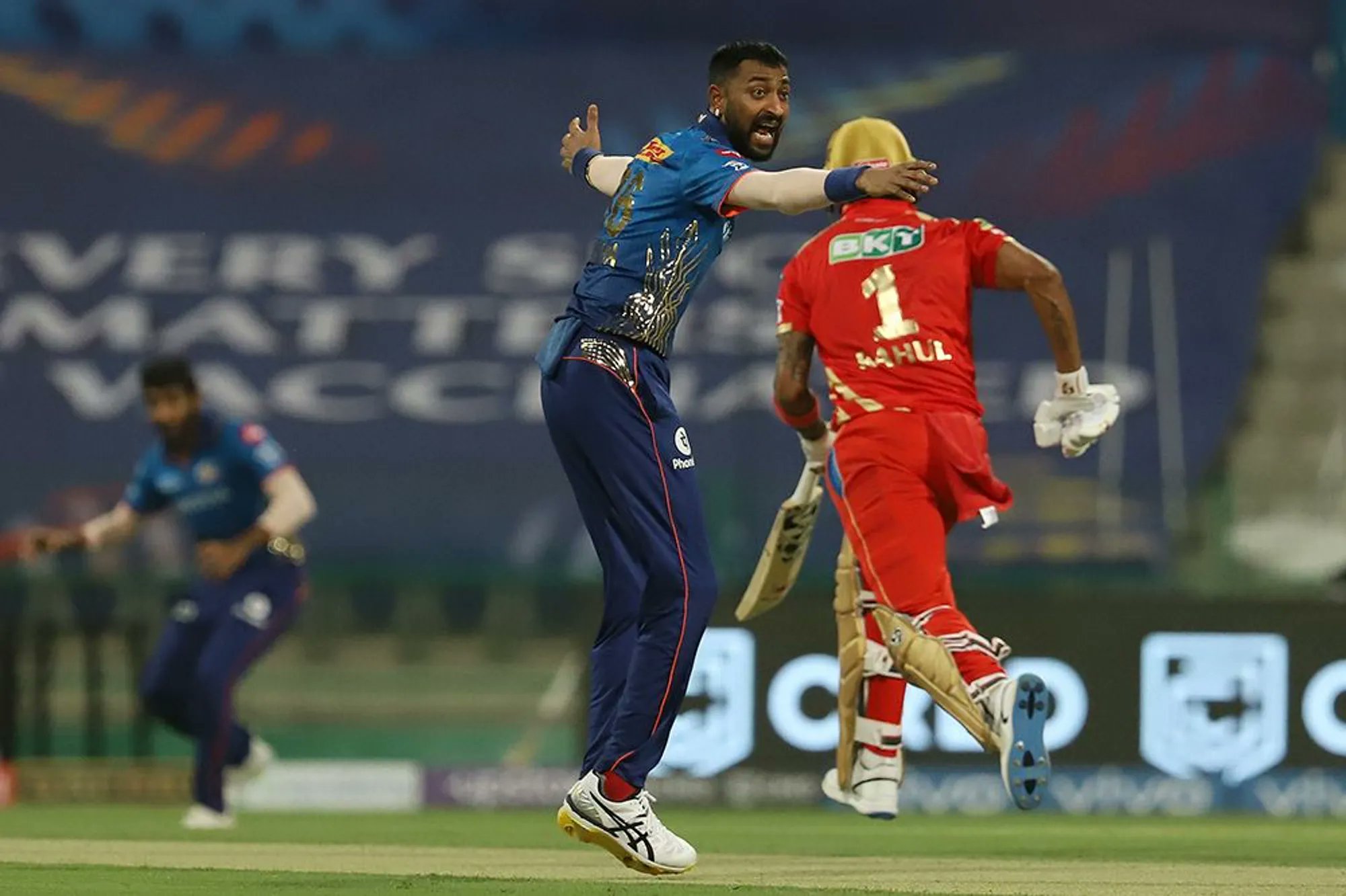 MI vs PBKS | Twitter reacts as Krunal Pandya sportingly withdraws run-out appeal against KL Rahul