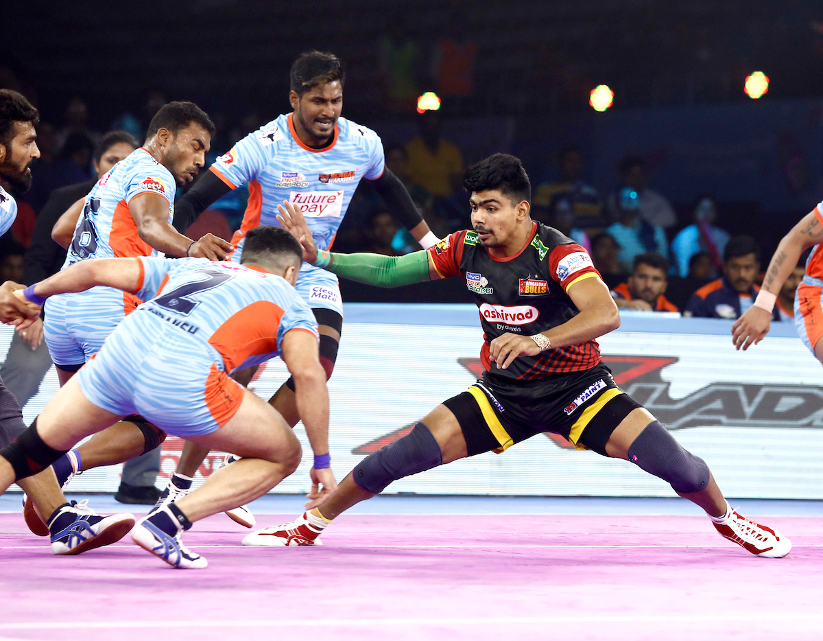 PKL 2019 | Maninder Singh star Bengal Warriors as hosts beat Bengaluru Bulls in a thriller