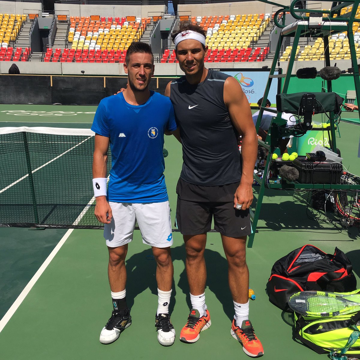 Video | Damir Dzumhur rushes to ball boy's safety after nasty collision at the French Open