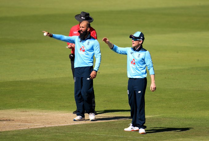 Twitter reacts to substitute fielder Liam Livingstone’s screaming acrobatic dive to prevent a boundary