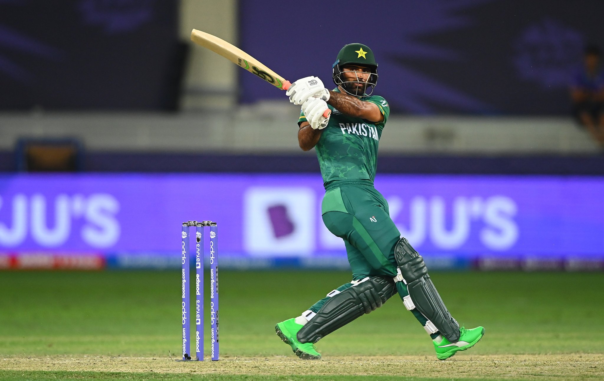 T20 World Cup 2021 | Twitter reacts as Fakhar Zaman nearly takes off umpire Chris Gaffaney with powerful straight hit