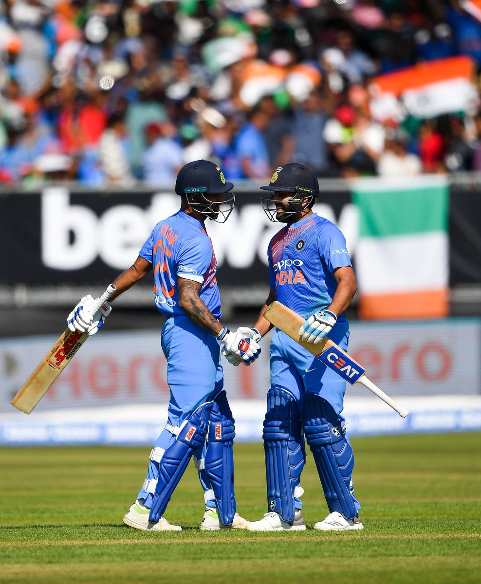 Twitter reacts to Hitman Sharma and Gabbar Dhawan putting on a show against Ireland