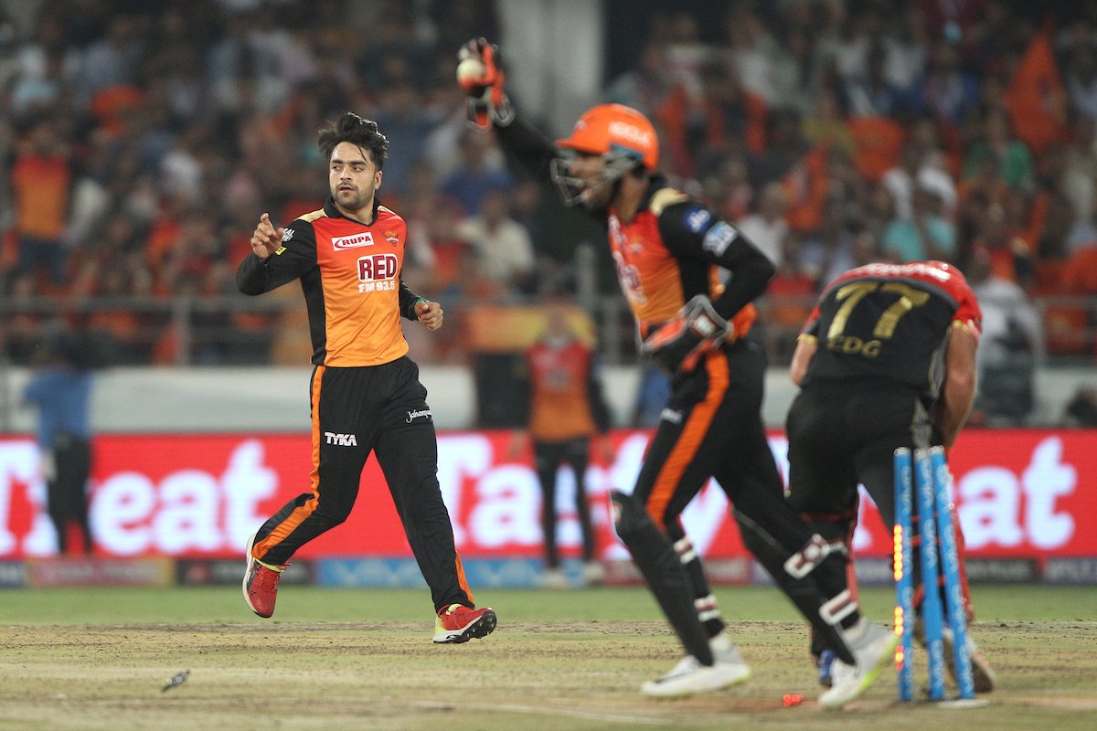 VIDEO | Rashid Khan reminds people of old MS Dhoni with vintage helicopter shot