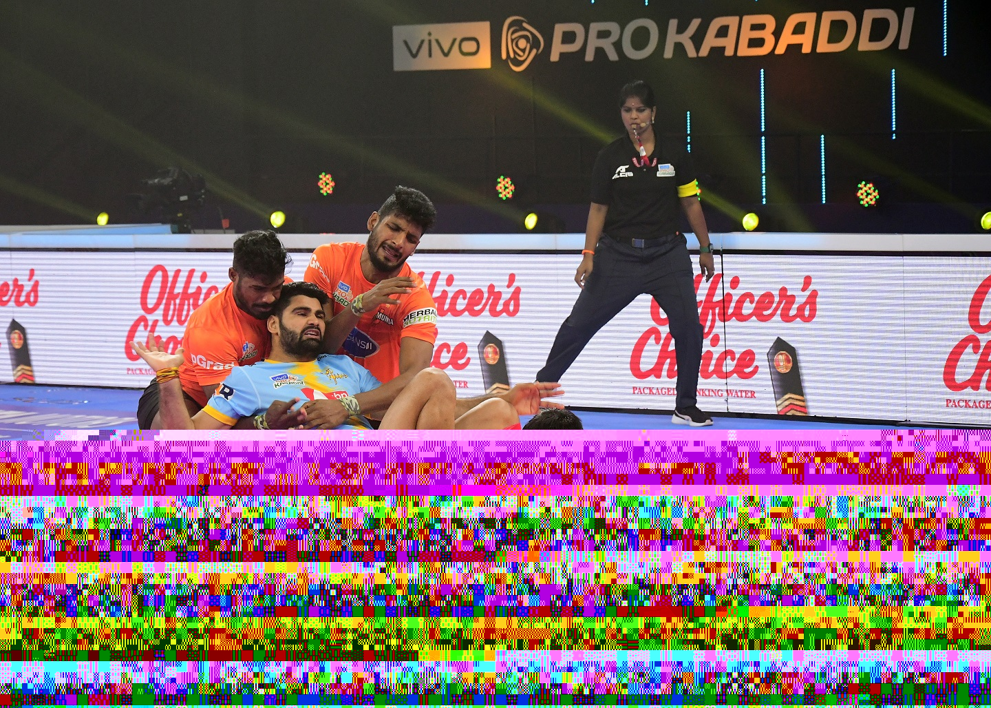 Pro Kabaddi | U Mumba and U.P. Yoddha share spoils in closely-fought tie