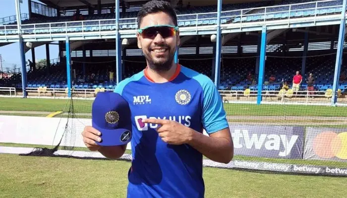 Avesh Khan showing is respect and joy for being selected in an International squad.