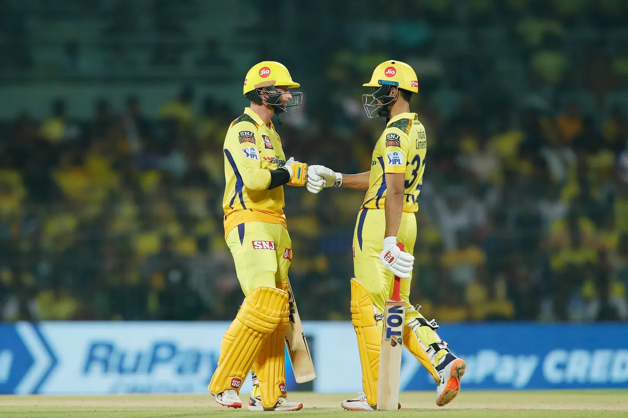 IPL 2023, CSK vs SRH | Twitter reacts as Conway left distraught after accidentally running Gaikwad out 