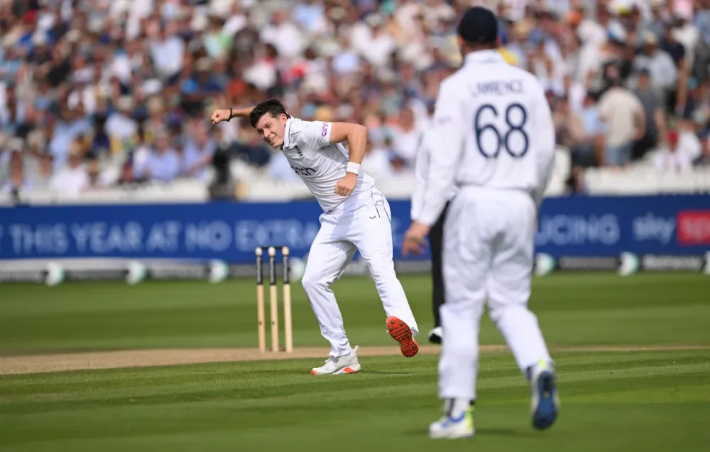 ENG vs SL | Twitter in awe as Matthew Potts befuddles Angelo Mathews with absolute jaffa