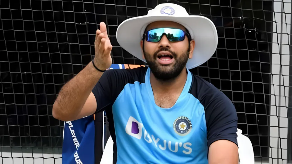 WATCH, IND vs NZ | Rohit Sharma keeps the laughter coming with classic stump mic chirps