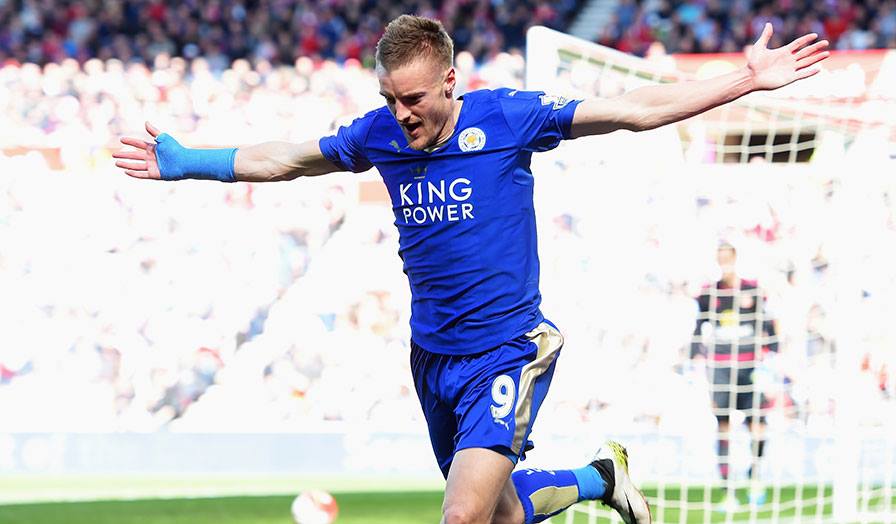 Jamie Vardy named Football Writers’ Player of Year