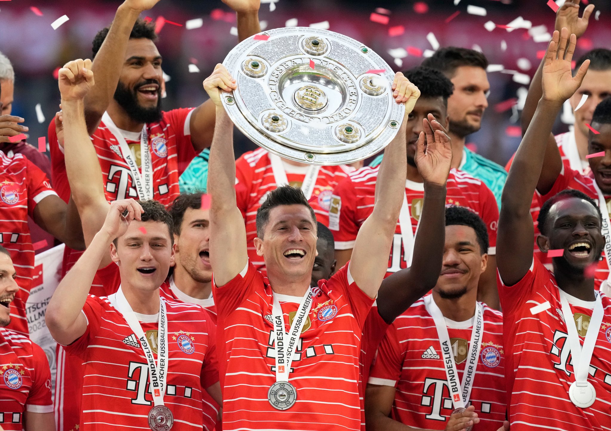 Reports | Barcelona start initial discussions with Bayern Munich over move for Robert Lewandowski