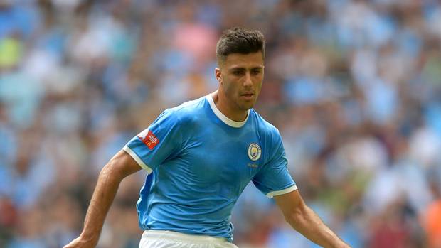 Manchester City's Kevin de Bruyne praises new man Rodri