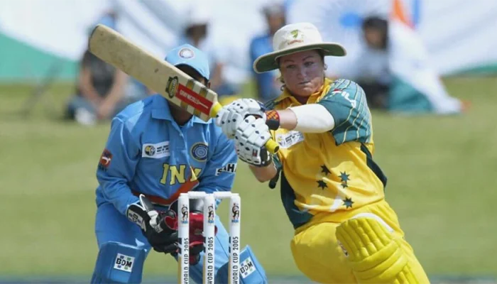 Karen Rolton batting against India Women.