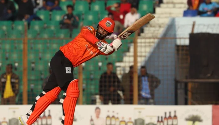 Tamim Iqbal batting for Fortune Barishal in the BPL 2024 season.