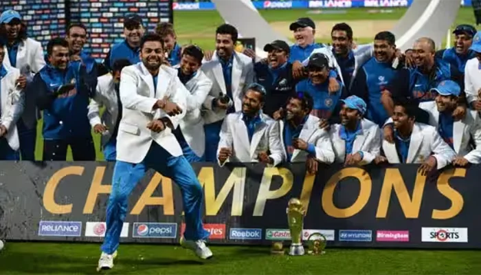 The Indian team celebrates after winning the Champions Trophy Finals 2013.